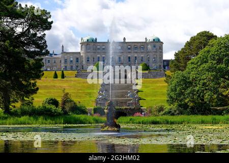 Powerscourt House & Gardens, comté de Wicklow, Irlande Banque D'Images