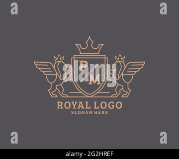 Lettre du PM Lion Royal Luxury Heraldic, Crest logo template dans l'art vectoriel pour restaurant, Royalty, Boutique, café, Hôtel, Héraldique, bijoux, mode et Illustration de Vecteur