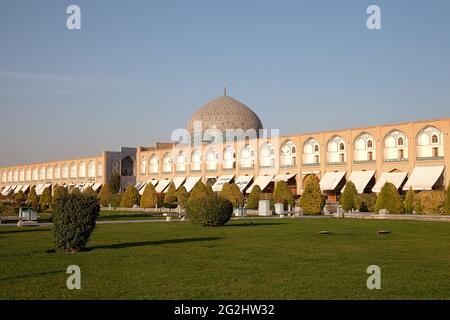 Mosquée Sheikh Lotfollah sur la place Naghe Jahan à Isfahan, Iran Banque D'Images