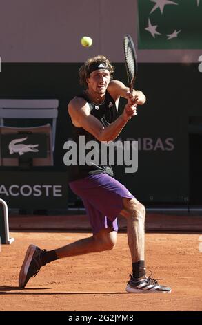 Paris, France. 11 juin 2021. Alexander Sascha Zverev d'Allemagne au cours du 13 jour de Roland-Garros 2021, French Open 2021, un tournoi de tennis Grand Slam le 11 juin 2021 au stade Roland-Garros à Paris, France - photo Jean Catuffe/DPPI/LiveMedia Credit: Independent photo Agency/Alay Live News Banque D'Images