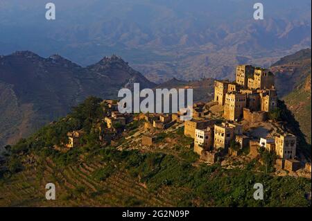 Yémen, montagnes centrales, village d'Al Jaray, région d'Al Mahwit. Banque D'Images