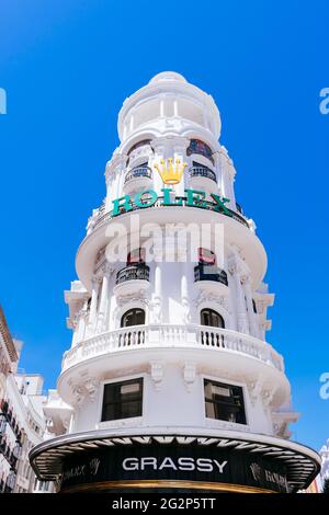 Le bâtiment Grassy est situé au numéro 1 de la rue Gran Vía à Madrid. C'était l'un des premiers construits à la fin de la première section de l'avenue. Fou Banque D'Images