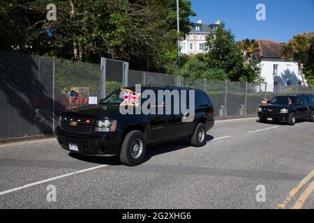 St Ives, Royaume-Uni. 13 juin 2021. LE président AMÉRICAIN Joe Biden revient au château de Tregenna après avoir assisté à la messe à l'église du Sacré-cœur de Saint-Ives, le troisième et dernier jour du sommet des dirigeants du G7 à Cornwall. Crédit : Sarah Peters/Alay Live News Banque D'Images