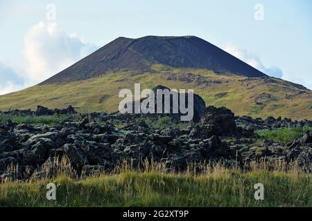 Le volcan Eldfell sur Heimaey, Vestmannaeyar, Islande Banque D'Images