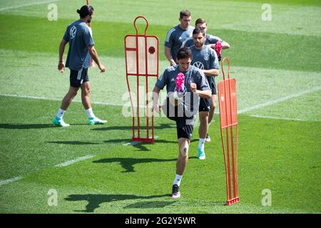 Herzogenaurach, Allemagne. 13 juin 2021. Football, Championnat d'Europe, Groupe F, Allemagne, entraînement au terrain de sport Adi Dassler. Mats Hummels (d'avant en arrière), Kevin Voland, Florian Neuhaus, Robin Gosens et Emre peuvent en action. Credit: Federico Gambarini/dpa/Alay Live News Banque D'Images