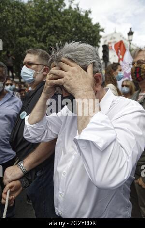 Paris, France. 6 juin 2021. Jean-Luc Mélenchon assiste à la marche nationale POUR NOS LIBERTÉS en réponse au climat de haine et de racisme Banque D'Images