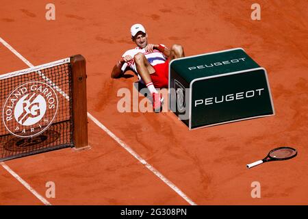 Paris, France. 13 juin 2021. Tennis : Grand Chelem/ATP Tour - French Open, Singles, Men, final, Djokovic (Serbie) - Tsitsipas (Grèce). Novak Djokovic est en panne. Credit: Frank Molter/dpa/Alay Live News Banque D'Images