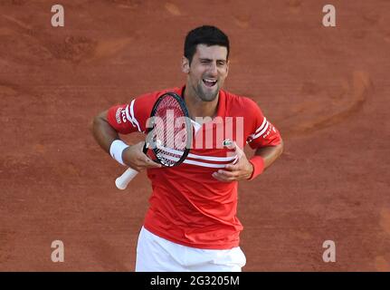 Paris, FRA. 13 juin 2021. Paris, Roland Garros, French Open Day 15 13/06/2021 Novak Djokovic (SRB remporte le Mens Singles final Credit: Roger Parker/Alay Live News Banque D'Images