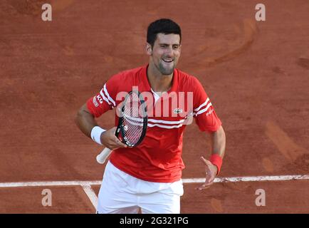 Paris, FRA. 13 juin 2021. Paris, Roland Garros, French Open Day 15 13/06/2021 Novak Djokovic (SRB remporte le Mens Singles final Credit: Roger Parker/Alay Live News Banque D'Images