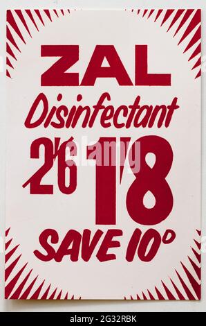 Vinatge années 1960 Boutique Publicité carte d'affichage des prix - désinfectant Zal Banque D'Images