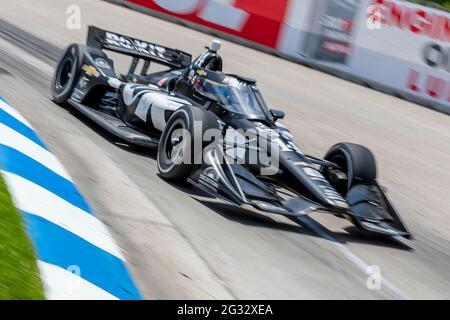 Detroit, Michigan, États-Unis. 13 juin 2021. SÉBASTIEN BOURDAIS (14), du Mans, France, fait les virages lors de la course au Grand Prix de Detroit de Chevrolet à Belle Isle à Detroit, Michigan. Crédit : Brandon carter Grindstone Media/ASP/ZUMA Wire/Alay Live News Banque D'Images