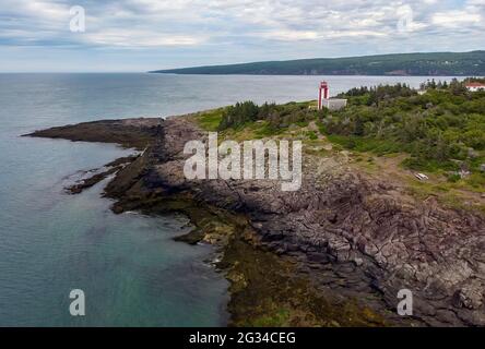 Vue aérienne du phare de point Prim, près de Digby (Nouvelle-Écosse). Banque D'Images