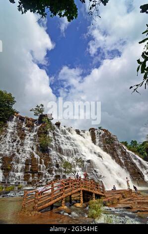 Chutes d'eau de Tirathgarh, parc national de la vallée de Kanger, Jagdalpur, Chattishgarh, Inde Banque D'Images