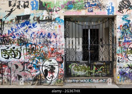 FRANCE PARIS (75) 7ÈME ARRONDISSEMENT, LE MUR DE LA MAISON DE SERGE GAINSBOURG, 5 BIS RUE VERNEUIL Banque D'Images