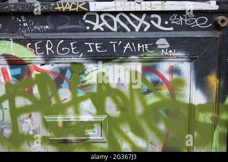 FRANCE PARIS (75) 7ÈME ARRONDISSEMENT, LE MUR DE LA MAISON DE SERGE GAINSBOURG, 5 BIS RUE VERNEUIL Banque D'Images