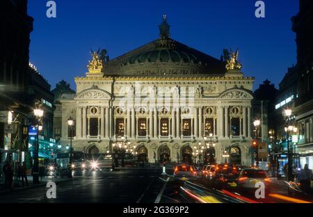 FRANCE PARIS (75) 9ÈME ARRONDISSEMENT, OPÉRA GARNIER DE NUIT Banque D'Images