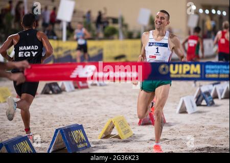 Championnats du monde de Pentathlon moderne, 2021, le Caire, Égypte, finale masculine. Adam Marosi de Hongrie. (CTK photo/Filip Komorous) Banque D'Images