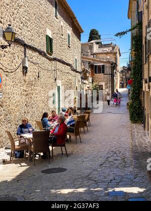 Restaurant, allée à Valldemossa, Valldemossa, Majorque, Iles Baléares, Espagne Banque D'Images