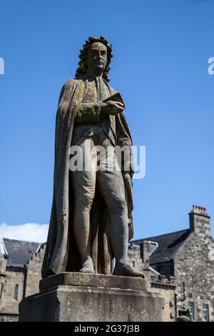 Statue d'Ebenezer Erskine (1680-1754) dans le cimetière de la vieille ville de Stirling, en Écosse. Un ministre écossais dont les actions ont conduit à la création Banque D'Images