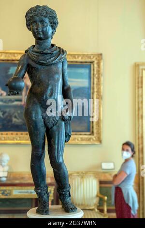 Italie, Rome, 4 juin 2020 : le musée Galleria Borghese rouvre après près de 3 mois de confinement en raison de la pandémie de covid-19. Photo : visiteurs Banque D'Images