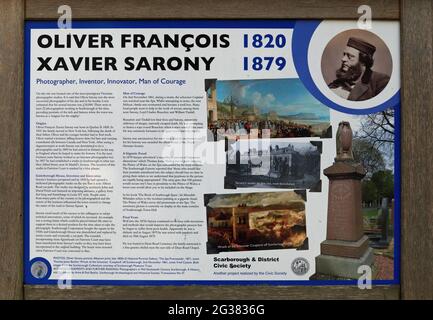 Le bureau d'information près de Fairview court à Scarborough racontant une partie de l'histoire d'Oliver François Xavier Sarony, photographe des années 1800 Banque D'Images