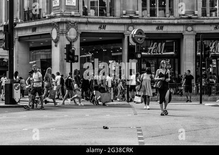 Londres Oxford Street Bond Street leicester Square Banque D'Images