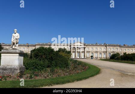 Le Palais impérial de la ville de Compiegne, dans le département de l'Oise, a connu sa plus grande gloire sous Napoléon III Banque D'Images