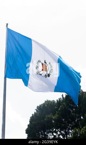 Drapeau du Guatemala, a déclaré un symbole national le 17 août 1871. Banque D'Images