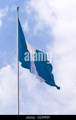 Drapeau du Guatemala, a déclaré un symbole national le 17 août 1871. Banque D'Images