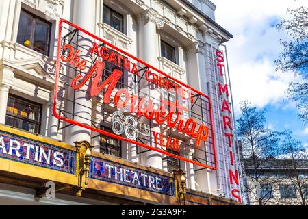 Extérieur du St Martin Theatre abritant la plus longue pièce de course du West End - le Mousetrap d'Agatha Christie, Londres, Royaume-Uni Banque D'Images