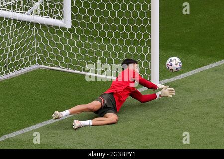 Budapest, Hongrie. 14 juin 2021. Formation du Portugal lors de la session de formation du Championnat d'Europe de Hongrie et du Portugal à Puskás Aréna à Budagparasest, Hongrie. Crédit: SPP Sport presse photo. /Alamy Live News Banque D'Images