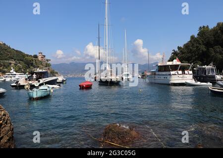 Vue depuis le port de Portofino Banque D'Images