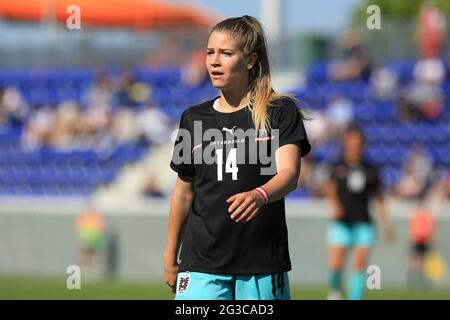 Vienne, Autriche. 14 juin 2021. Marie Therese Höbinger, lors du match amical entre l'Autriche et l'Italie à la Wiener Neustadt Arena de Vienne, Autriche. Crédit: SPP Sport presse photo. /Alamy Live News Banque D'Images