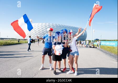 Bavière, Munich, Allemagne, 15 juin 2021, Les supporters français assistent au match F de l'UEFA Euro 2020 Championship Group entre la France et l'Allemagne à Allianz Arena, le 15 juin 2021 en Bavière, Munich, Allemagne. Photo de David Niviere/ABACAPRESS.COM Banque D'Images