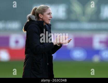 Le chef de l'entraîneur du pays de Galles Gemma Grainger lors du match international amical au Parc y Scarlets à Llanelli, au pays de Galles. Date de la photo: Mardi 15 juin 2021. Banque D'Images