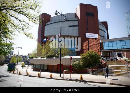 L'hôpital NHS nightingale de Harrogate, dans le nord du Yorkshire, qui a été ouvert aujourd'hui (21 avril 2020) par le capitaine Tom Moor, ancien combattant de la deuxième guerre âgé de 99 ans Banque D'Images