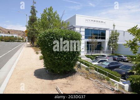 Valence, Californie, États-Unis 15 juin 2021 UNE vue générale de l'atmosphère de l'acteur Paul Walker accident de voiture fatale lieu au 28385 Constellation Road où Roger Rodas conduisait avec Paul Walker le 30 novembre 2013 et ils se sont écrasé ici à Valence, Californie, États-Unis. Photo par Barry King/Alay stock photo Banque D'Images