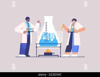 chercheur scientifique travaillant avec des chercheurs en tubes à essai faisant des expériences chimiques en laboratoire Illustration de Vecteur