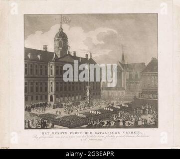 Fête de la liberté sur la place du Dam à Amsterdam, le 4 mars 1795; le premier festival de Bataviansche Vryheid, à l'occasion de l'Inwhden du Freedom-Boom, célébré solennellement à Amsterdam le 4.dends mars 1795. Fête de la liberté, célébrée dans le lancement de l'arbre de la liberté sur le barrage d'Amsterdam, le 4 mars 1795 . Face d'en haut sur le barrage où un pendule des gens danse autour de l'arbre de la liberté, la place est déposée par des soldats. Banque D'Images