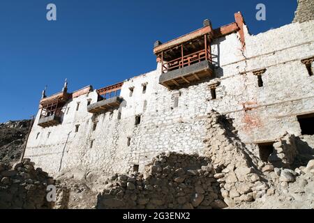 Ruines du palais royal dans le village du Tigre ou du Tiggur dans la vallée de Nubra, Ladakh, Jammu-et-Cachemire, Inde - la vallée de Nubra était un ancien royaume dans Karakoram mountai Banque D'Images