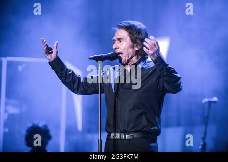 Raphael se déroule au Festival Jardins de Pedralbes, Barcelone, 13 juin 2021. Photographe: ALE Espaliat Banque D'Images