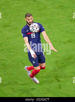 Karim Benzema, FRA 19 dans le groupe F Match FRANCE - ALLEMAGNE 1-0 aux Championnats d'Europe de football UEFA 2020 dans la saison 2020/2021 le 15 juin 2021 à Munich, Allemagne. © Peter Schatz / Alamy Live News Banque D'Images