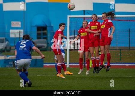 Cardiff, pays de Galles 14 mars 2021. Match de la Ligue de football Orchard Welsh Premier Womens entre Cardiff City et Abergavenny. Banque D'Images