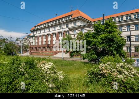 Le bâtiment de la haute Cour de Prague et du Haut parquet, náměstí Hrdinů, Pankrác, Prague, République tchèque, Europe Banque D'Images