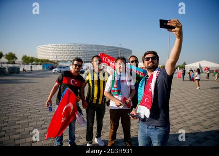 La Turquie est en plein air devant le match de l'UEFA Euro 2020 Group A au stade olympique de Bakou en Azerbaïdjan. Date de la photo: Mercredi 16 juin 2021. Banque D'Images