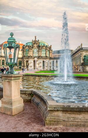 Cour du palais Zwinger à Dresde, Saxe, Allemagne Banque D'Images