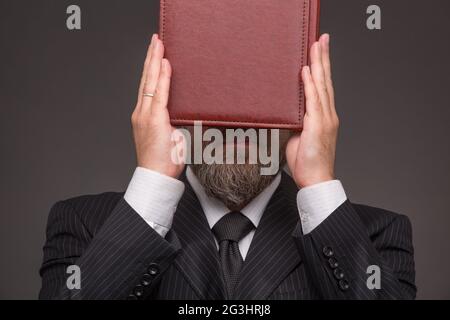 Homme barbu hippie Banque D'Images