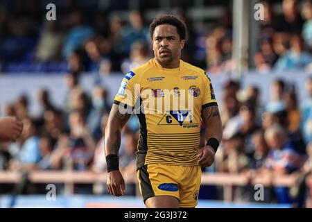 Wakefield, Royaume-Uni. 16 juin 2021. Jordan Turner (25) de Castleford Tigers pendant le match à Wakefield, Royaume-Uni, le 6/16/2021. (Photo de Mark Cosgrove/News Images/Sipa USA) crédit: SIPA USA/Alay Live News Banque D'Images