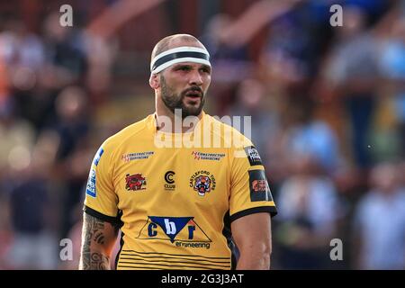 Wakefield, Royaume-Uni. 16 juin 2021. George Griffin (15) de Castleford Tigers pendant le match à Wakefield, Royaume-Uni le 6/16/2021. (Photo de Mark Cosgrove/News Images/Sipa USA) crédit: SIPA USA/Alay Live News Banque D'Images