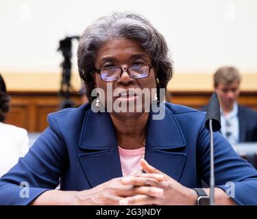 Washington, DC, États-Unis. 16 juin 2021. 16 juin 2021 - Washington, DC, États-Unis : LINDA THOMAS-GREENFIELD, ambassadrice des États-Unis aux Nations Unies, prenant la parole à l'audience du Comité des affaires étrangères de la Chambre des communes. Crédit : Michael Brochstein/ZUMA Wire/Alay Live News Banque D'Images